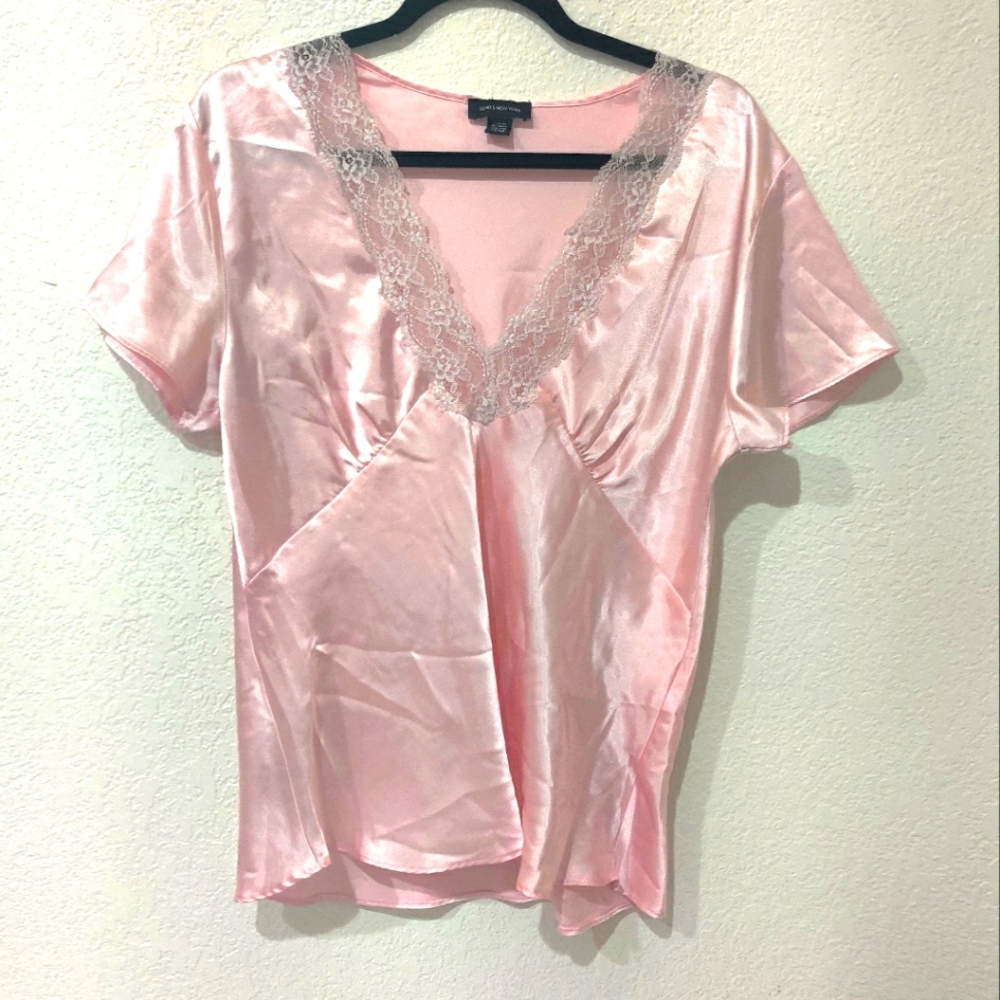 Jones New York Vintage Style Lacey Sleep Blouse